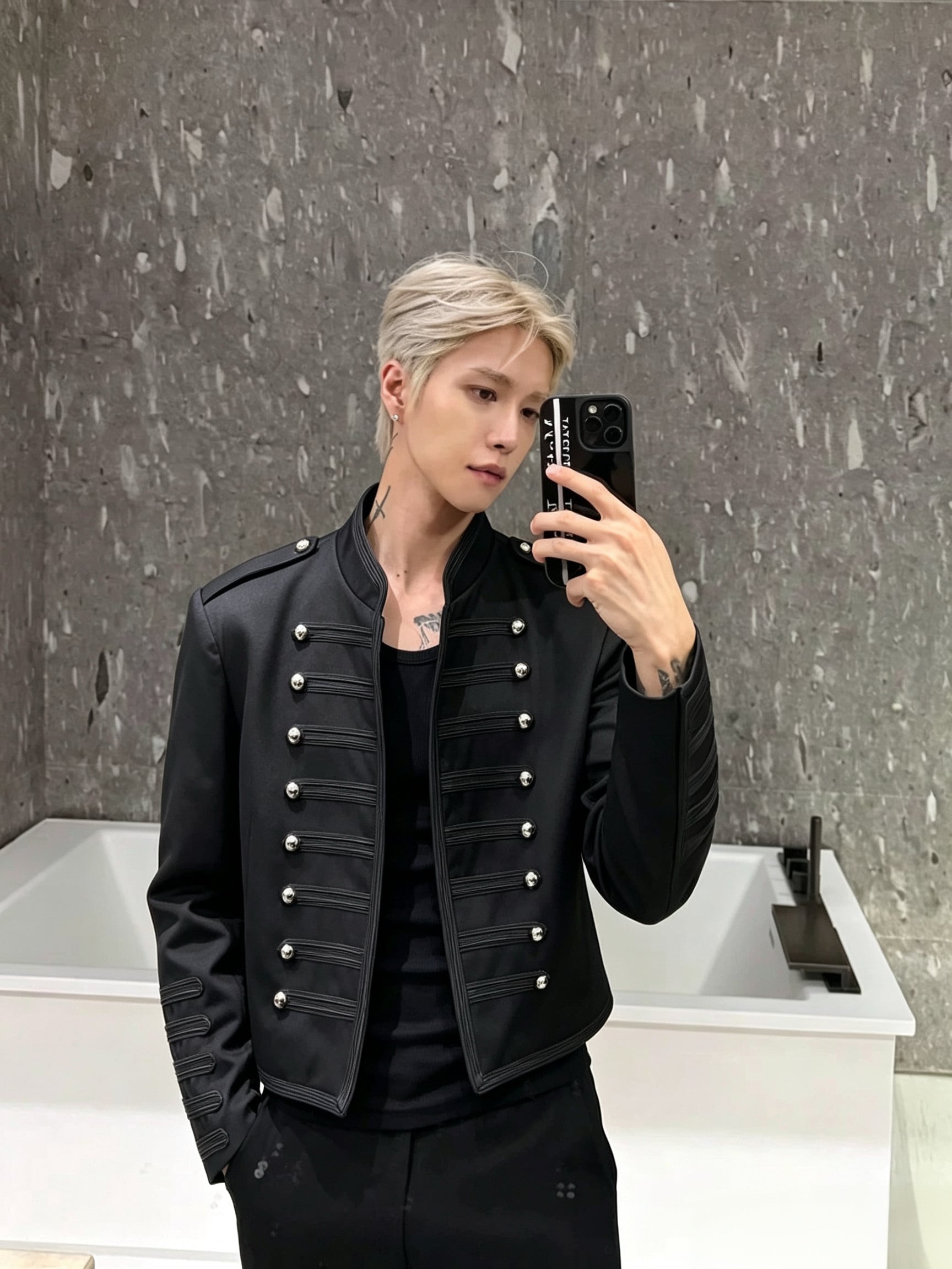 baroque-stand-collar-double-