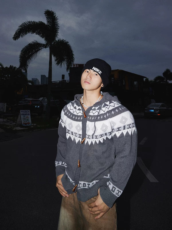 ミュージシャン HYSFORM KNIT BUTTON HOODIE Fair Isle Hooded Horn Button Cardigan | The Korean Fashion