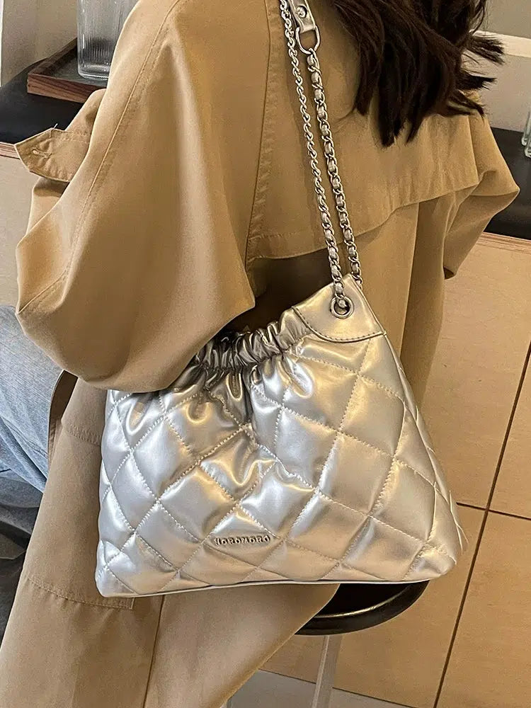 Quilted Chain Strap Shoulder Bag | The Korean Fashion