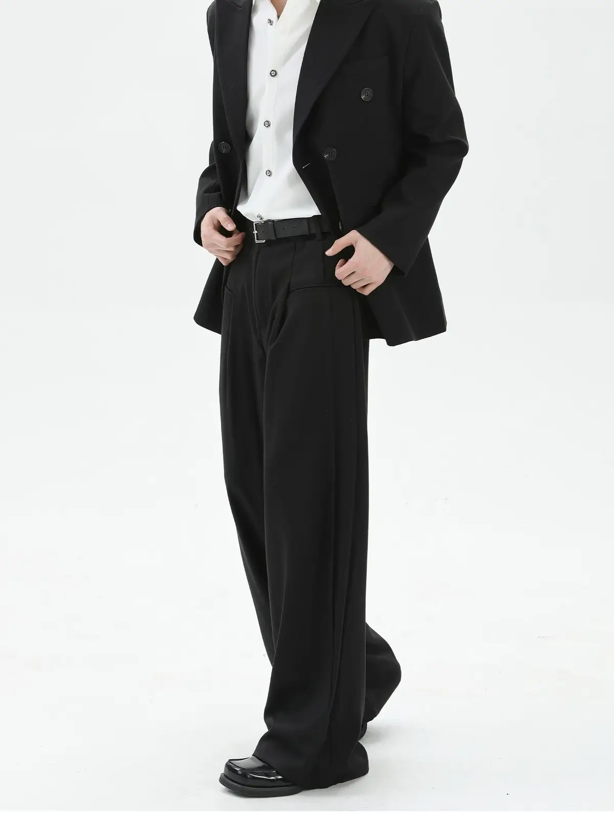 WILD PARTY ブラック ダブルブレストスーツ　セットアップ Double-Breasted Suit Jacket and Wide-Leg Pants