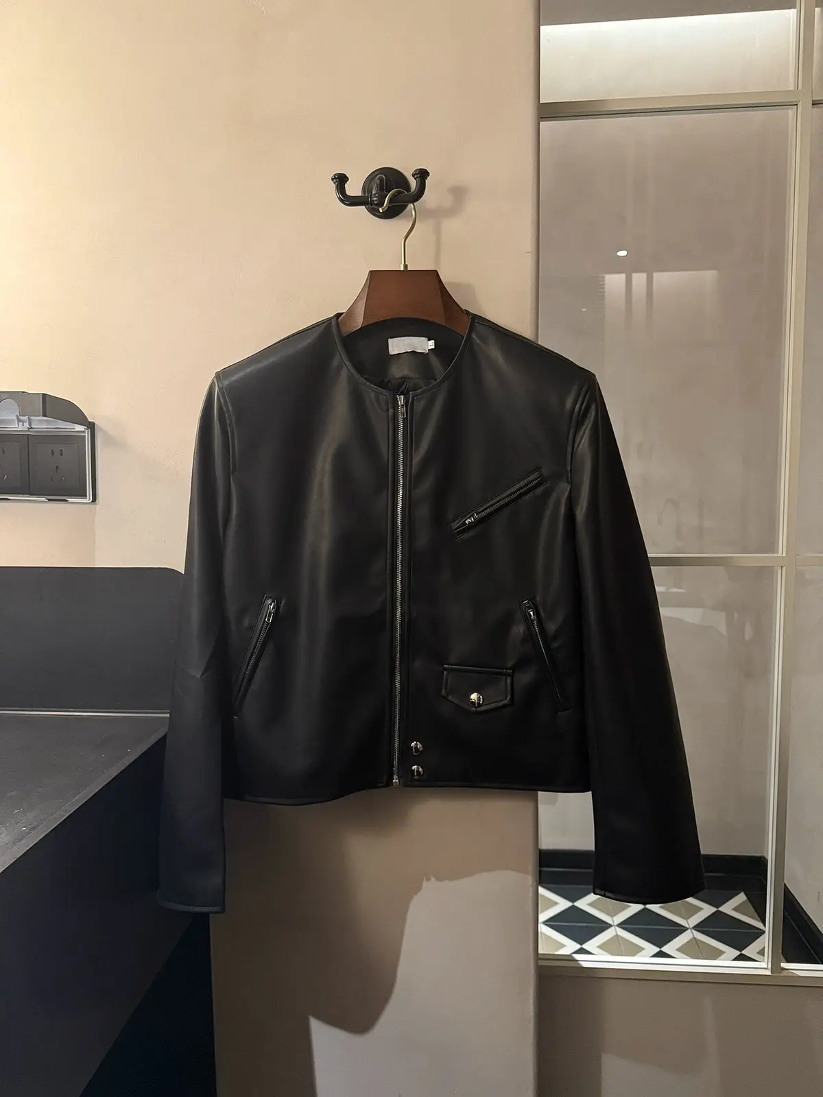 ジャケット・アウター Short length Leather jacket Zipper Motorcycle Short Leather Jacket | The Korean Fashion